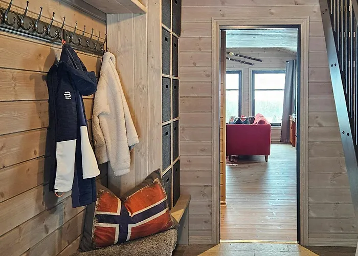 New Cabin With Panoramic Views Of Lake Osen *